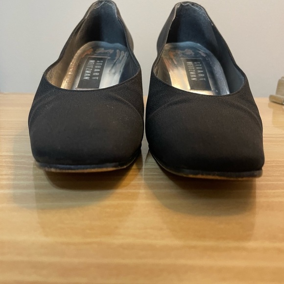Stuart Weitzman women’s black fabric heels with leather soles size 6 1/2 B - Picture 3 of 10